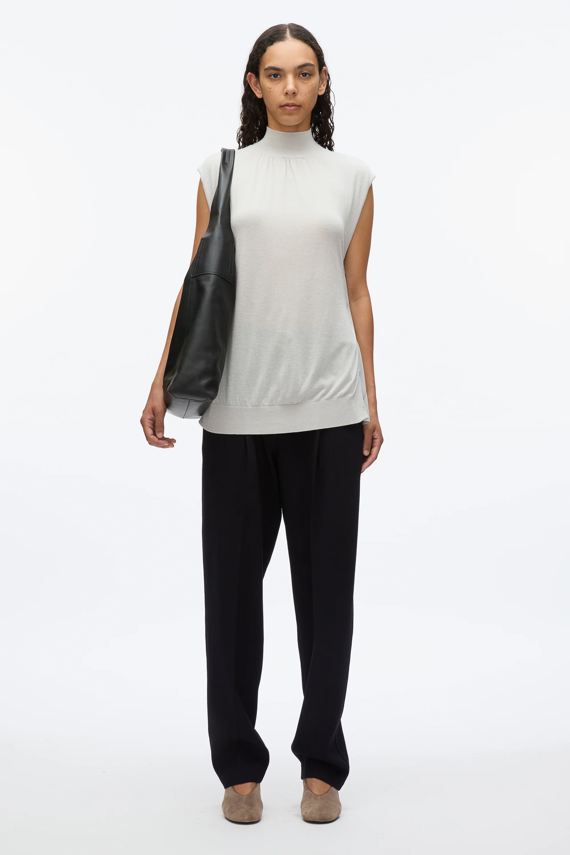 Mockneck Shell - Image 8